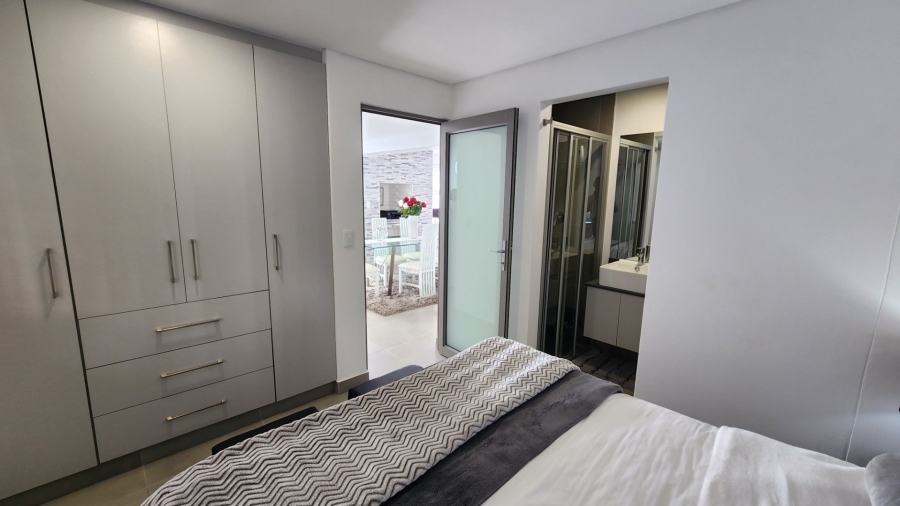 2 Bedroom Property for Sale in Island View Western Cape